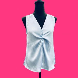 GILLI Blue Satin V-Neck Sleeveless Blouse Small